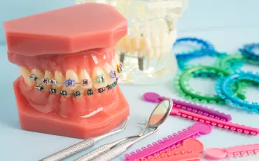 Clips & Braces